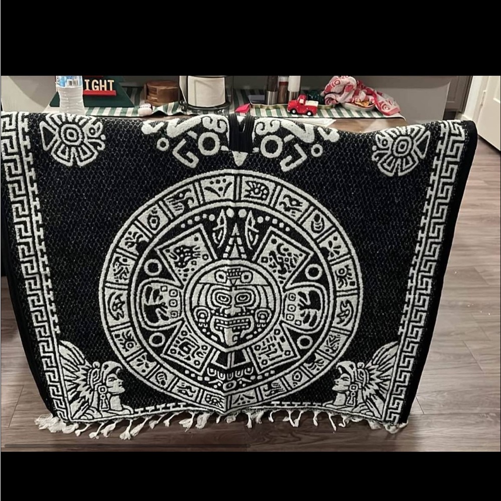 Black and White Aztec Patterned Blanket